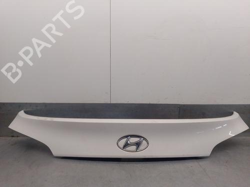 Used Tailgate handle HYUNDAI ix35 (LM, EL, ELH) 1.6 (135 hp) 27434346