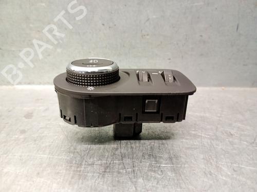 Headlight switch OPEL CROSSLAND X / CROSSLAND (P17, P2QO) 1.2 (75) | BP32977845I24 - Image 4