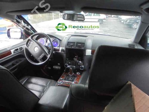 Trunk håndtak VW TOUAREG (7LA, 7L6, 7L7) 5.0 V10 TDI | BP3131272C132 