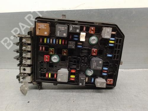 Used Fuse box OPEL ASTRA K Sports Tourer (B16) 1.6 CDTi (35) (160 hp) 16777096