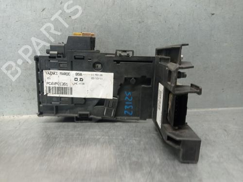 Fuse box CITROËN C4 Grand Picasso I (UA_) 1.6 HDi 110 | BP27382495E1