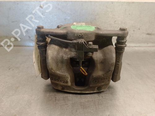 Used Right front brake caliper Right front brake caliper MERCEDES-BENZ A-CLASS (W176) A 200 CDI / d (176.008) (136 hp) 40499773 40499773