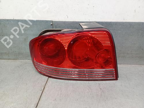 Used Left taillight Left taillight HYUNDAI SONATA IV (EF) 2.0 16V (131 hp) 33818852 33818852