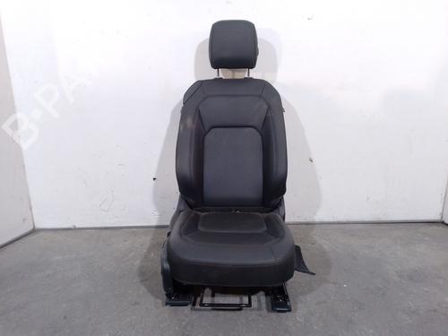 Used Right front seat LAND ROVER DEFENDER Station Wagon (L663) D250 MHEV 4x4 (249 hp) 30296102
