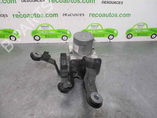 Used ABS pump KIA VENGA (YN) 1.4 CVVT (90 hp) 2564265
