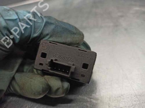 Left rear window switch FORD FOCUS I (DAW, DBW) 1.6 16V | BP8294325I29 
