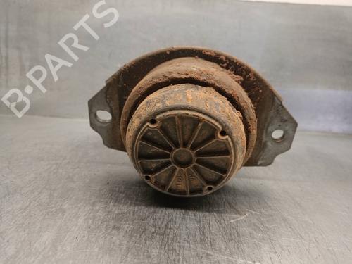Engine mount LAND ROVER DISCOVERY III (L319) 2.7 TD 4x4 | BP17388342M89