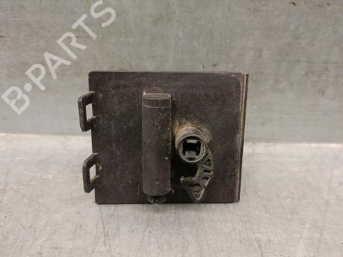 Used Fuel door actuator MERCEDES-BENZ S-CLASS (W222, V222, X222) S 560 e (222.173) (367 hp) 31117039