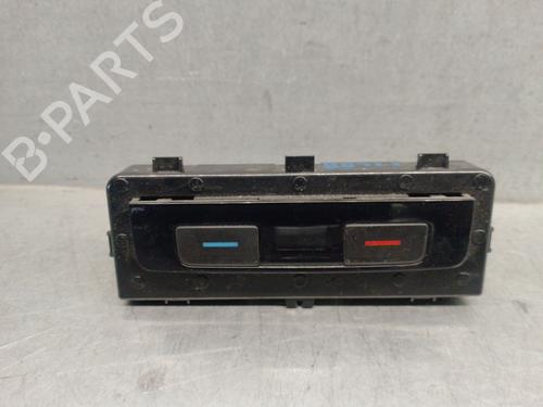 Airco bedieningspaneel VW PASSAT B8 (3G2, CB2) 2.0 TDI (150 hp) 25919174