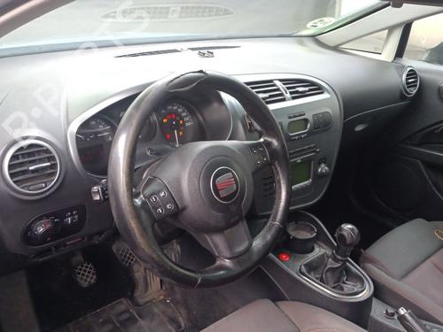 Right taillight SEAT LEON (1P1) 2.0 TDI 16V | BP39956777C35 - Image 13