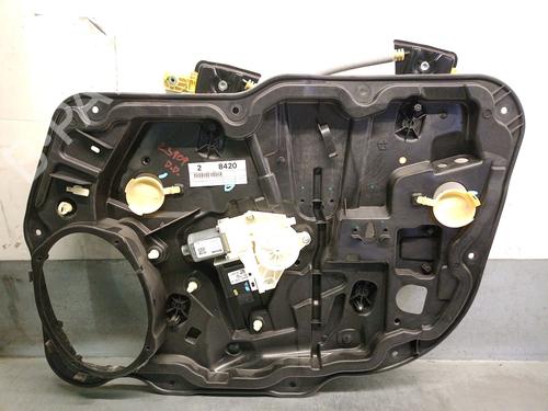 Used Front right window mechanism JEEP COMPASS (MP, M6, MV, M7) 1.4 MultiAir (140 hp) 30451317