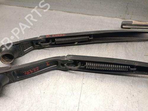 Front windshield wiper arm JEEP GRAND CHEROKEE IV (WK, WK2) 3.0 CRD V6 4x4 | BP28327440C143 