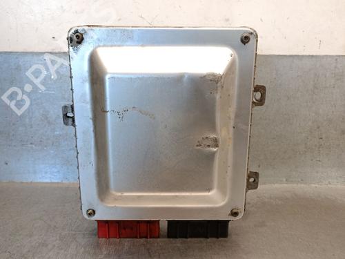 Used Engine control unit (ECU) Engine control unit (ECU) LAND ROVER DISCOVERY II (L318) 2.5 Td5 4x4 (136 hp) 40498461 40498461