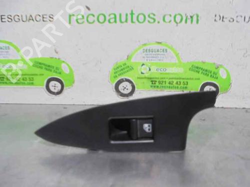 Used Left rear window switch Left rear window switch 4470177 4470177