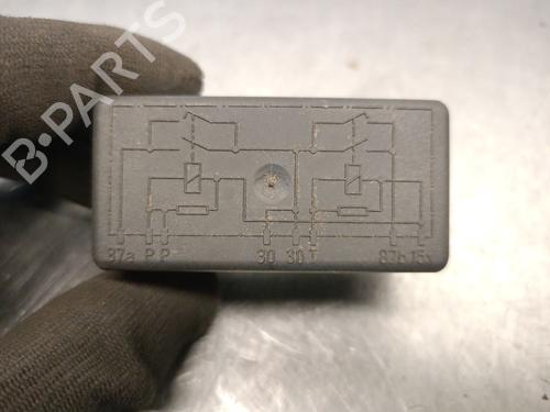 Electronic module MERCEDES-BENZ C-CLASS (W202) C 180 (202.018) | BP28154633M83 