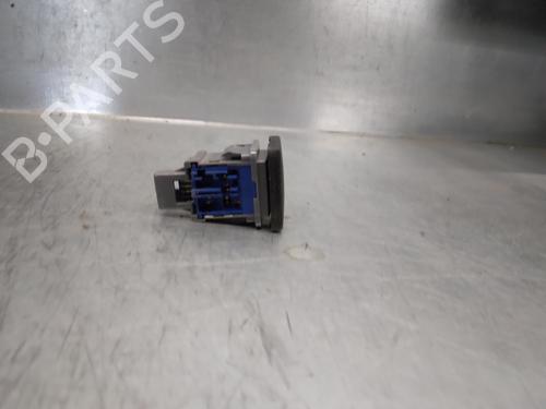 Switch TOYOTA YARIS (_P13_) 1.5 Hybrid (NHP130_, NHP130) | BP15981817I30 