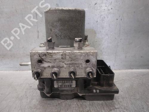 Used ABS pump PEUGEOT 5008 (0U_, 0E_) 2.0 HDi (163 hp) 17385289