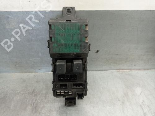 Used Fuse box HYUNDAI SANTAMO 2.0 16V (139 hp) 27883816