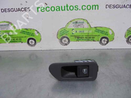Used Right rear window switch VW GOLF VI (5K1) 2.0 TDI (110 hp) 2314285