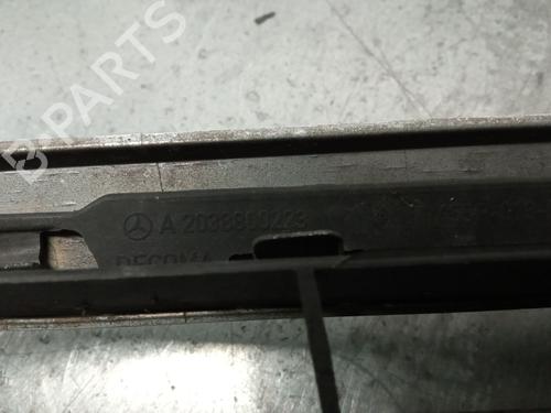 Grill MERCEDES-BENZ C-CLASS (W203) C 220 CDI (203.008) | BP24334254C40 