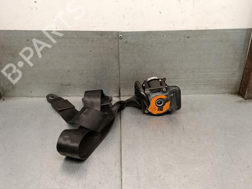 Used Front right seatbelt AUDI A1 Sportback (8XA, 8XF) 1.4 TDI (90 hp) 31572193