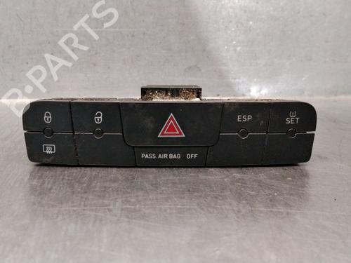 Used Warning switch Warning switch SEAT IBIZA IV (6J5, 6P1) 1.4 TDI (80 hp) 39992906 39992906