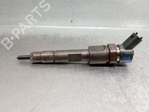 Used Injector VOLVO V40 Estate (645) 1.9 DI (115 hp) 31169386
