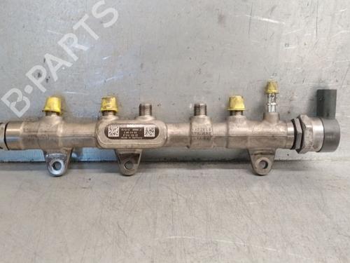 Used Injection rail Injection rail BMW 1 (F20) 118 d (150 hp) 33264179 33264179