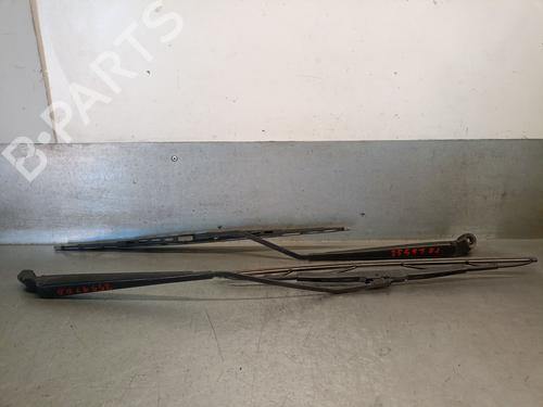 Used Front windshield wiper arm Front windshield wiper arm PEUGEOT 306 Break (7E, N3, N5) 1.9 D (69 hp) 36393487 36393487
