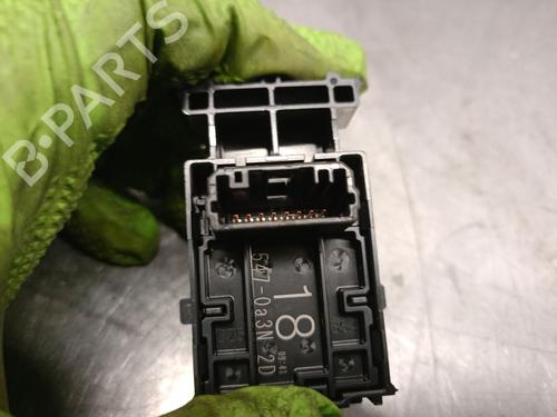 Right rear window switch TOYOTA COROLLA Saloon (_E21_) 1.8 VVTi Hybrid (ZWE211, MZEA12) | BP23426402I28 - Image 3