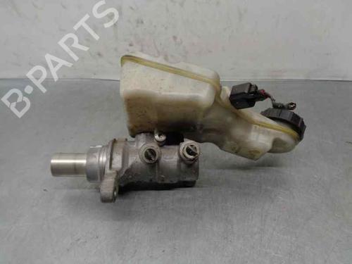 Used Brake master cylinder FORD FOCUS III [2010-2020]  6940061