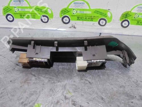 Right front window switch SUBARU LEGACY III Estate (BH) 2.0 AWD (BH5) | BP2309762I26 