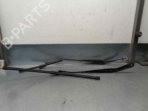 Front windshield wiper arm FIAT 500X (334_) 1.6 (334AXE1A) | BP8235788C143 