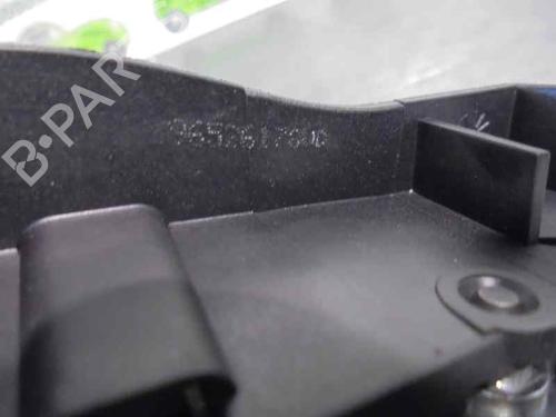 Front left interior door handle PEUGEOT 407 (6D_) 2.0 HDi 135 (6DRHRH, 6DRHRE, 6DRHRG, 6DRHRJ) | BP3216604I13 