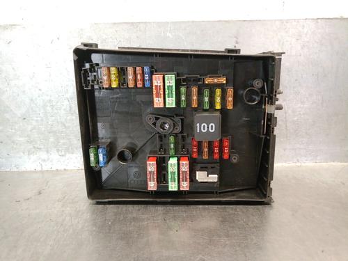 Boîte à Fusibles VW TOURAN (1T3) 1.6 TDI (105 hp) 28103395