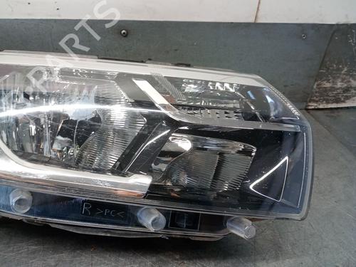 Right headlight DACIA SANDERO II 1.0 SCe 75 (B8JC, B8JD, B8NC) | BP28726008C29 