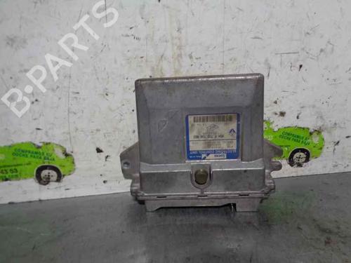 Used Engine control unit (ECU) RENAULT TRAFIC Van (T_, P_, V_) 1.9 D (60 hp) 5046508
