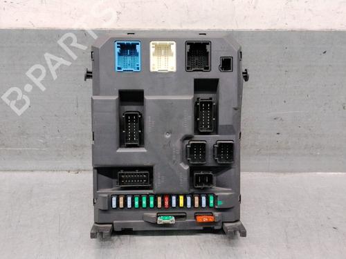 Used Fuse box Fuse box 38619099 38619099