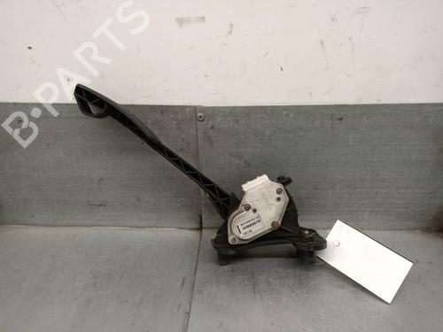 Used Pedal FIAT GRANDE PUNTO (199_) 1.4 16V (199BXG1B, 199AXG1B) (95 hp) 31666009