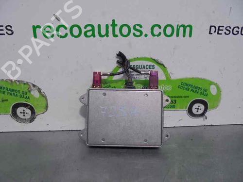 Used Antenna/Base AUDI A4 B7 (8EC) 2.0 TDI quattro (140 hp) 12055762