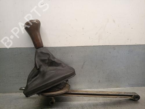 Used Gear lever BMW 3 (E46) 320 d (136 hp) 20268900