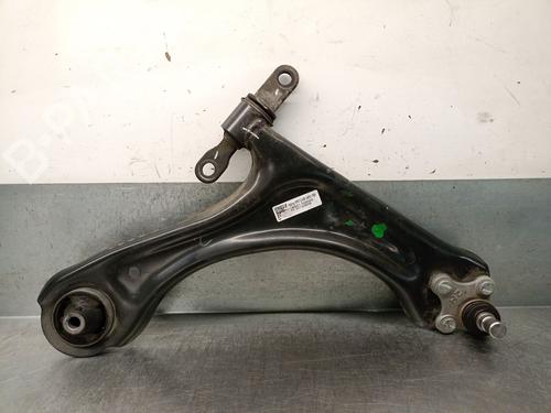 Used Right front suspension arm HYUNDAI TUCSON (TL, TLE) 2.0 CRDi All-wheel Drive (136 hp) 28095898