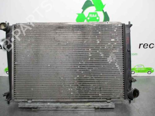 Used Water radiator Water radiator HYUNDAI H-1 / STAREX Bus (A1) 2.5 TCi (99 hp) 2056116 2056116