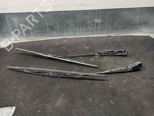 Front windshield wiper arm LAND ROVER DISCOVERY I (LJ) 2.5 TDI 4x4 | BP6454528C143 