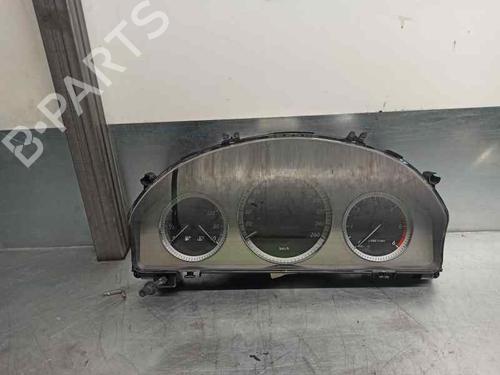 Used Instrument cluster MERCEDES-BENZ C-CLASS T-Model (S204) [2007-2014]  6102463
