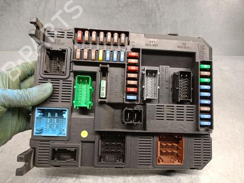 Fuse box PEUGEOT 208 I (CA_, CC_) 1.2 VTI 82 | BP22992730E1 