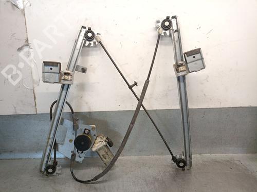 Lève-vitre avant gauche FORD FOCUS I (DAW, DBW) 1.6 16V (100 hp) 28216426
