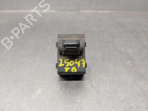 Used Right rear window switch Right rear window switch CHRYSLER STRATUS (JA) 2.0 16V (133 hp) 33334562 33334562