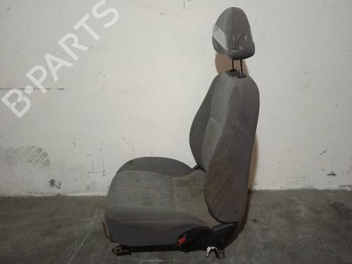 Right front seat HYUNDAI ACCENT I (X-3) 1.3 i 12V | BP10711249C16 