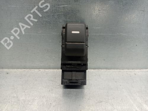 Used Left rear window switch LAND ROVER DISCOVERY III (L319) [2004-2009]  10309711